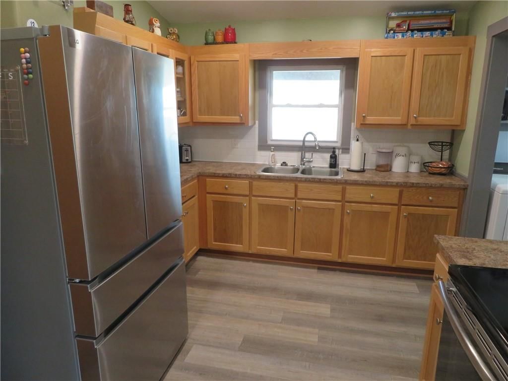 108 W Lake Street — photo 22
