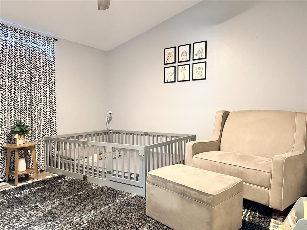 810 Town and Country Lane — photo 17