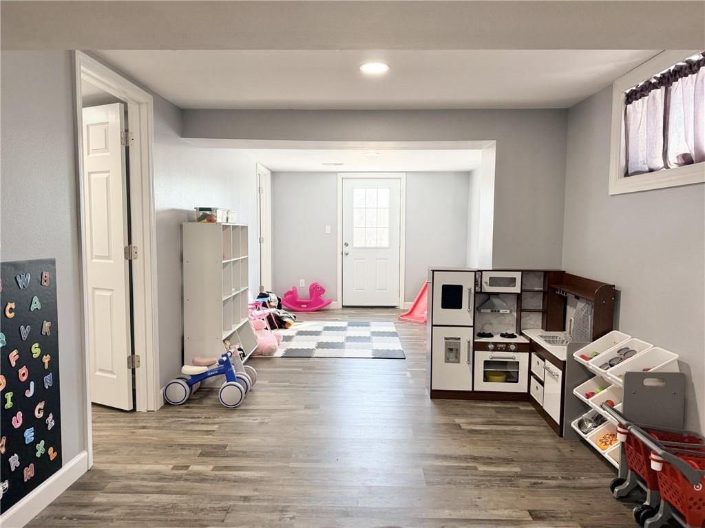 810 Town and Country Lane — photo 29