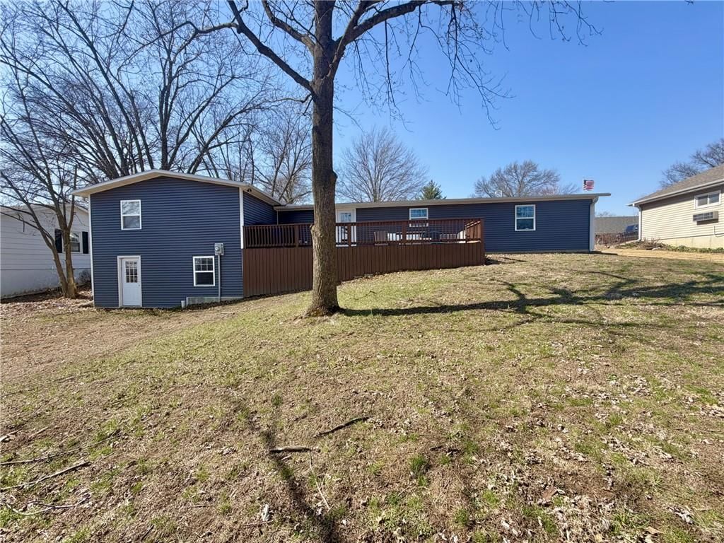 810 Town and Country Lane — photo 34