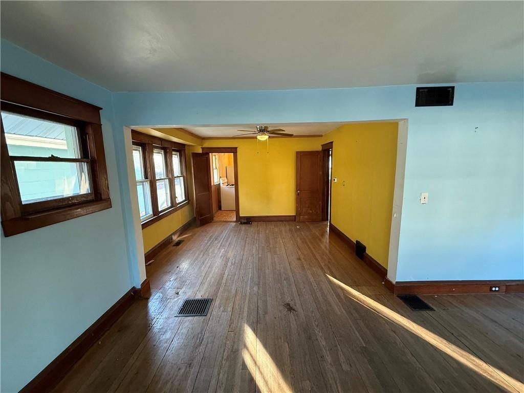 4324 Cambridge Street — photo 3