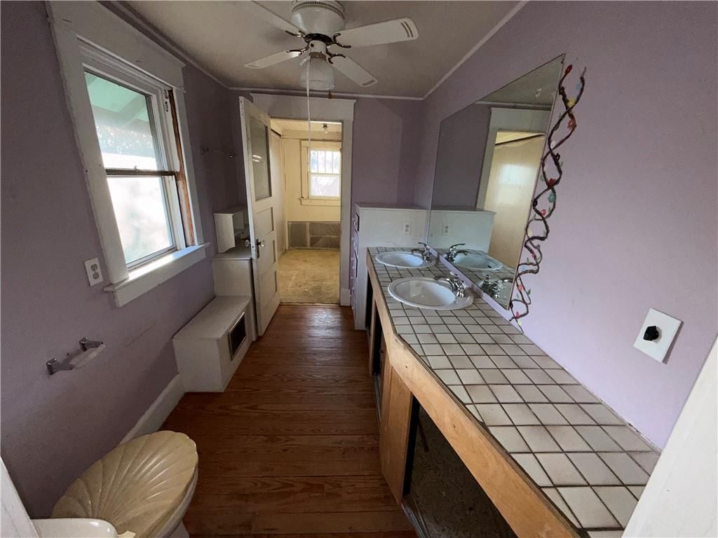 4324 Cambridge Street — photo 26