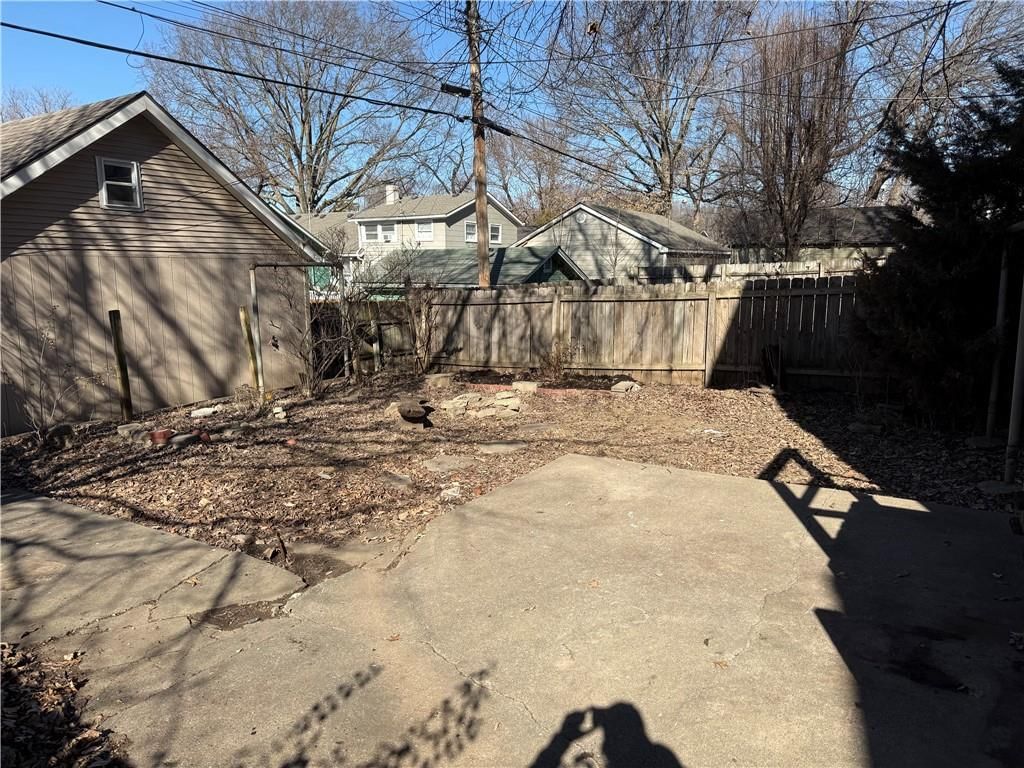 4324 Cambridge Street — photo 37