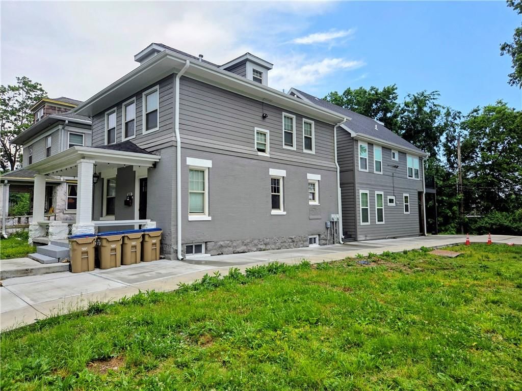 3412 Charlotte Street — photo 1