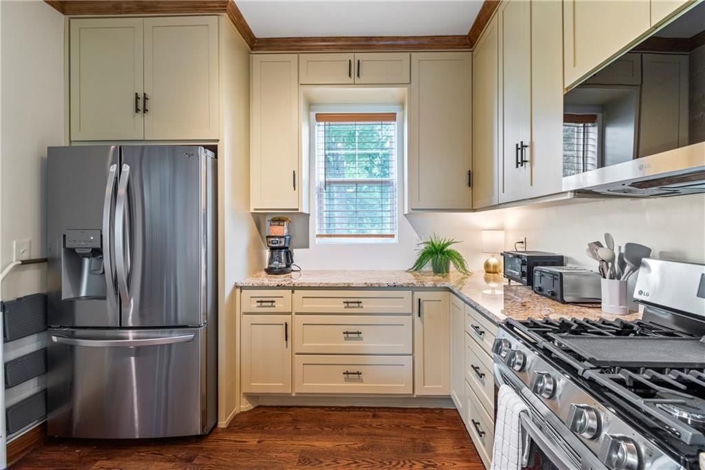 3412 Charlotte Street — photo 13