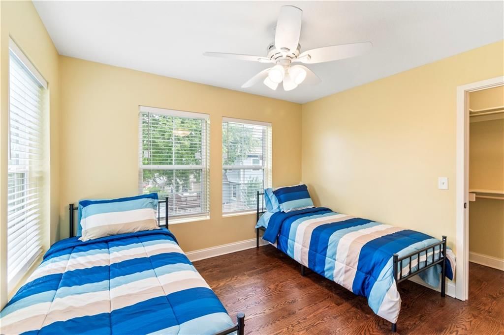 3412 Charlotte Street — photo 17