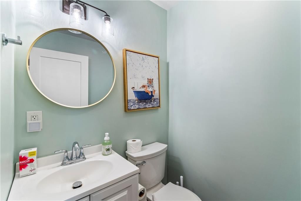 3412 Charlotte Street — photo 19