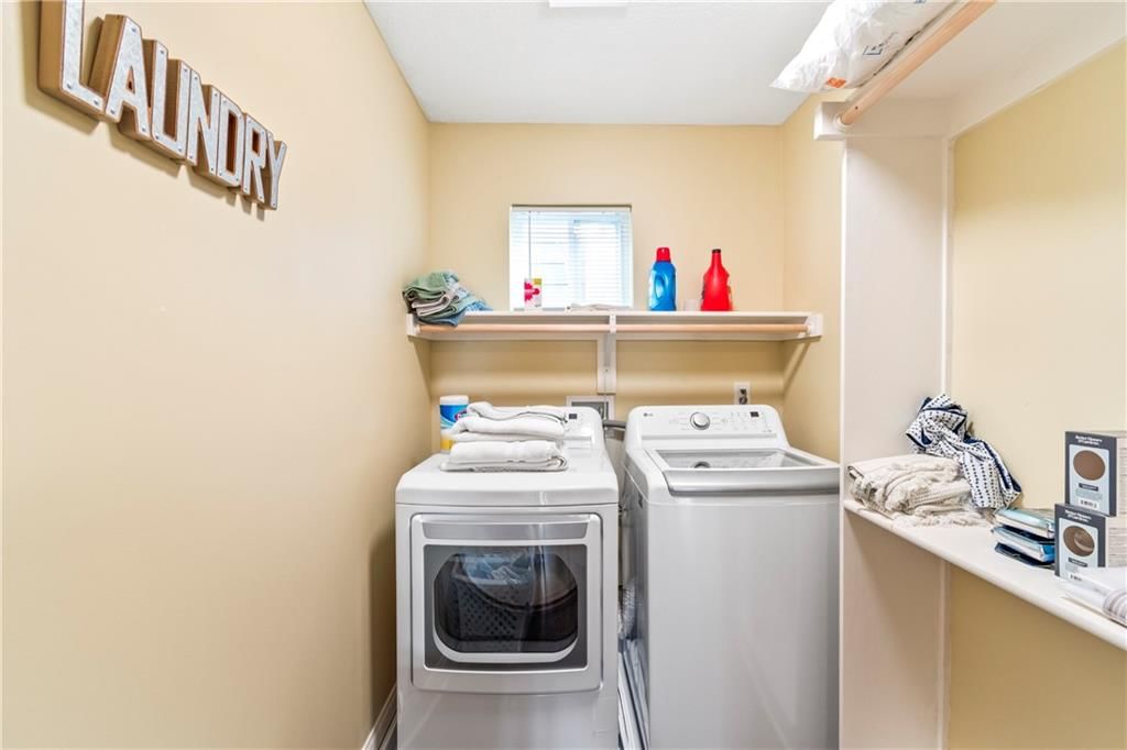 3412 Charlotte Street — photo 26