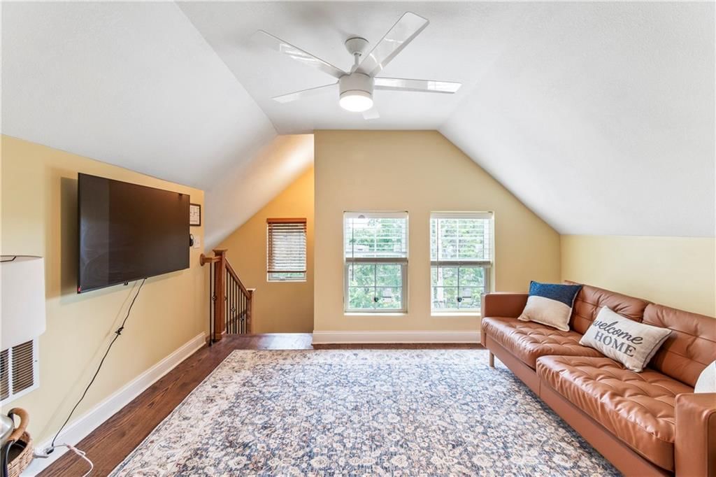 3412 Charlotte Street — photo 29