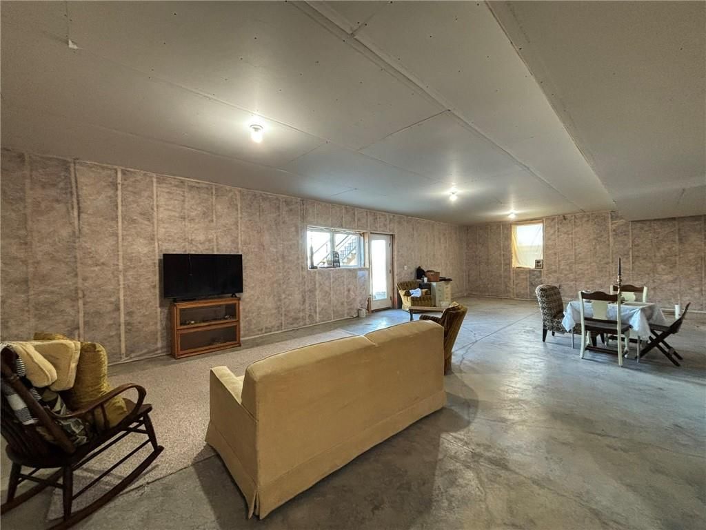 16104 Ryan Circle — photo 38