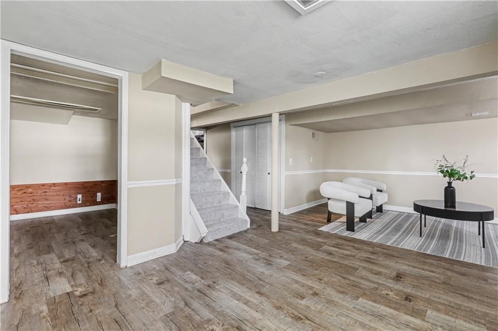 6915 Reeds Road — photo 30