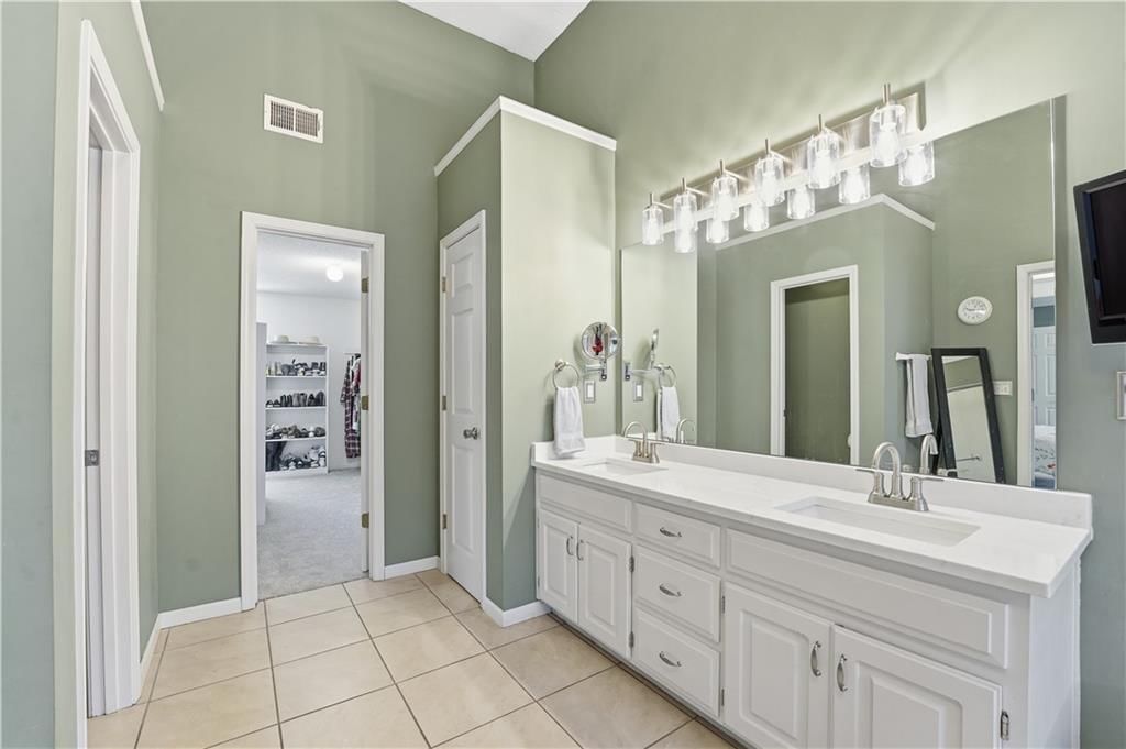 12128 Hardy Street — photo 21