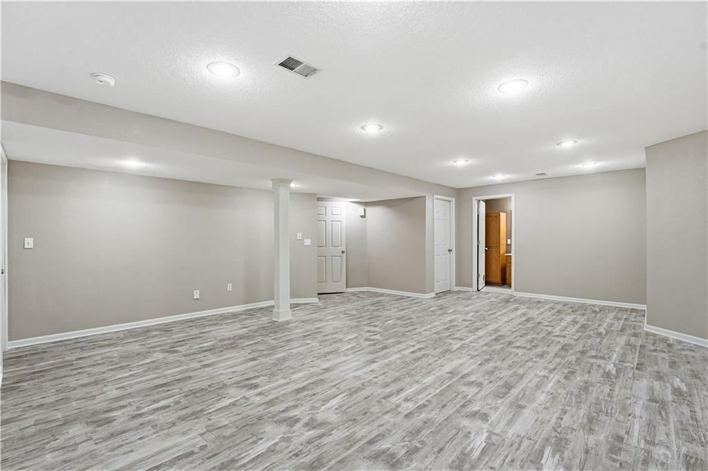 12128 Hardy Street — photo 35