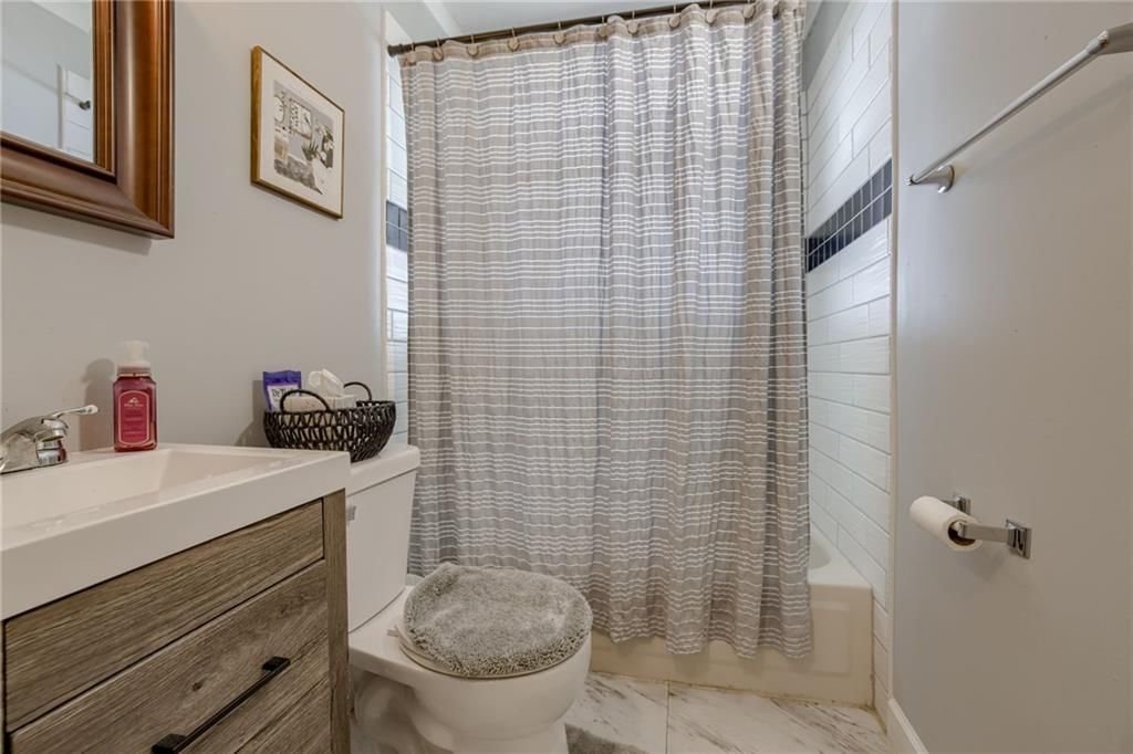 4941 Michigan Avenue — photo 14