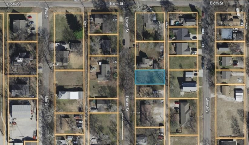 618 Locust Street — photo 5