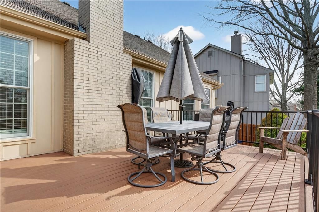 9911 W 124th Terrace — photo 59