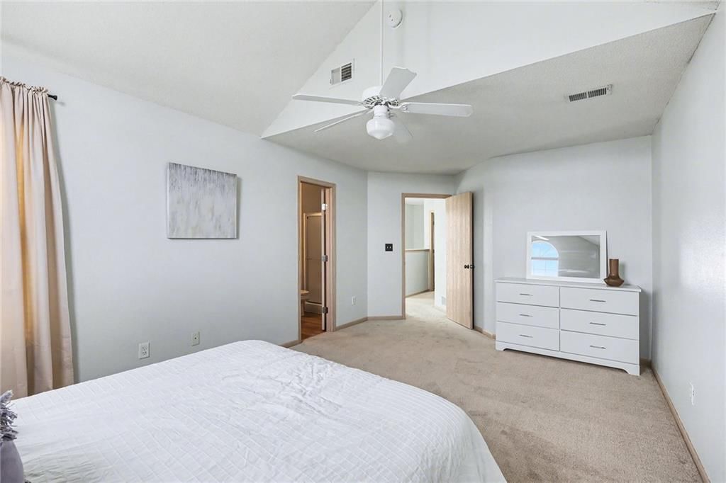 5856 NW Plantation Lane — photo 13