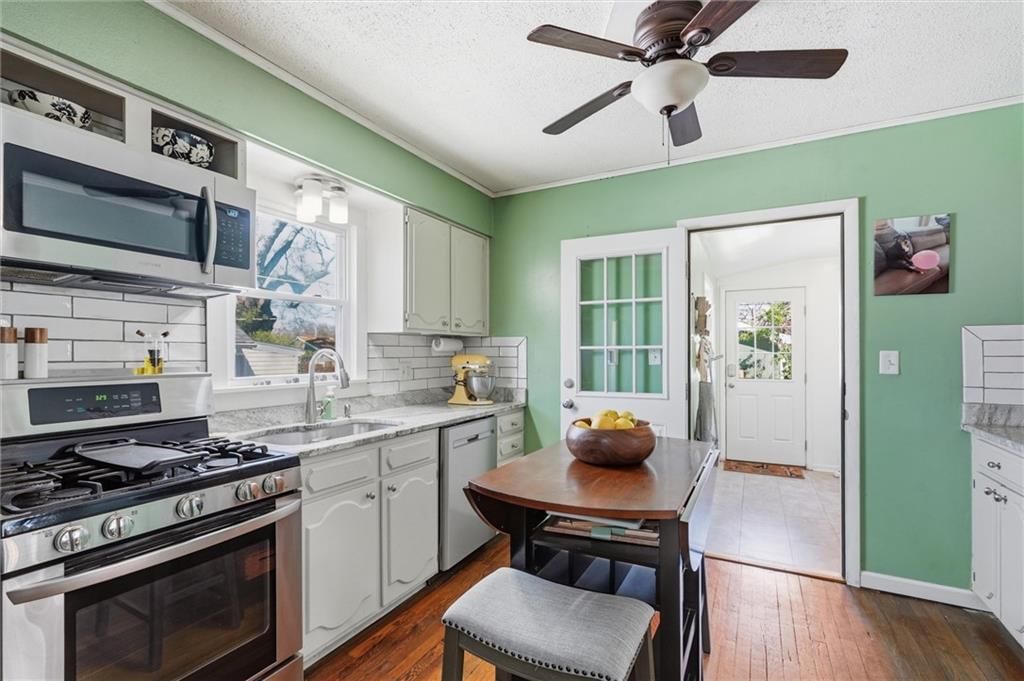 4719 Canterbury Street — photo 15