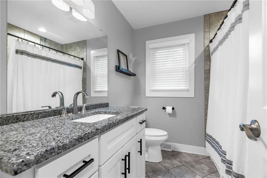 3118 W 79th Street — photo 13