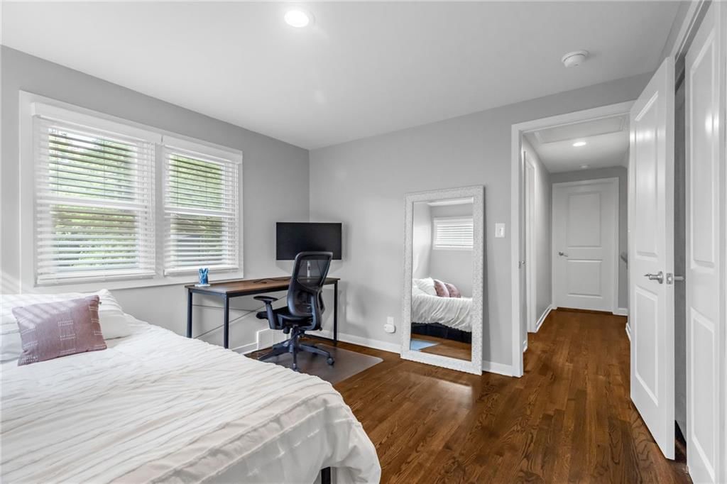 3118 W 79th Street — photo 20