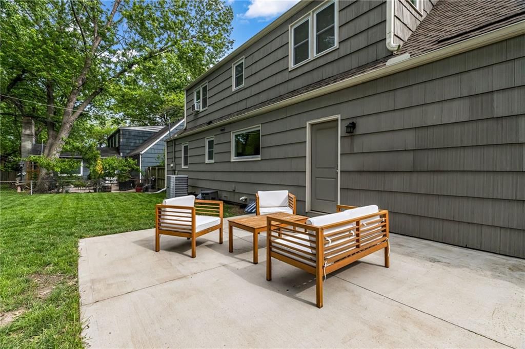 3118 W 79th Street — photo 23
