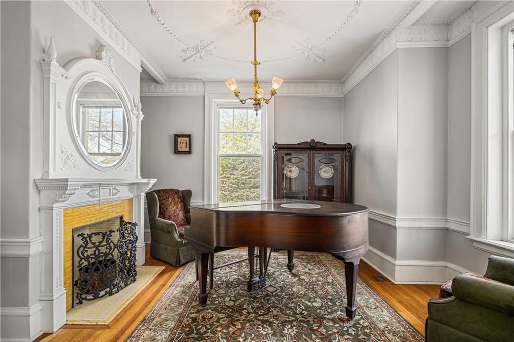 1 Hawthorne Place — photo 13