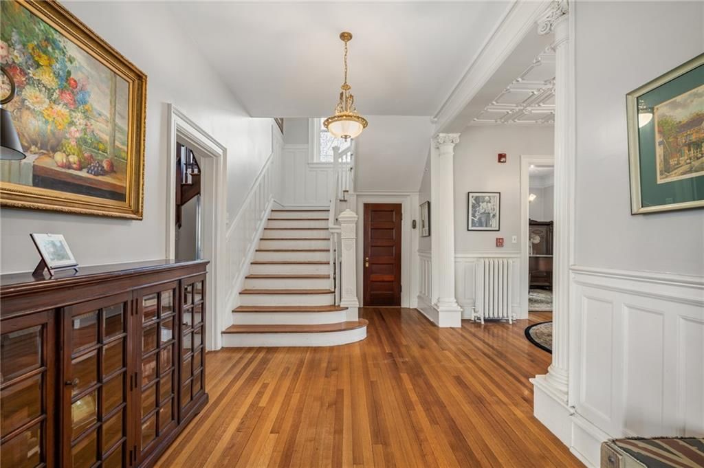 1 Hawthorne Place — photo 18