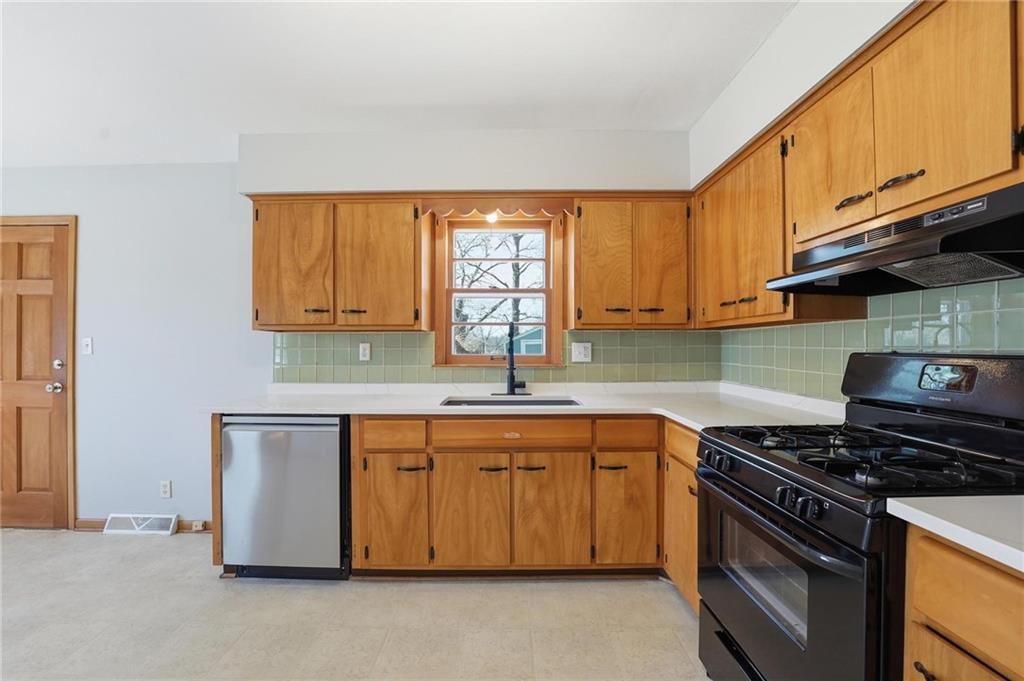 4022 N Montgall Avenue — photo 16