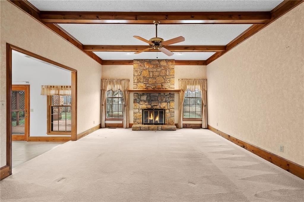 9529 W 116th Terrace — photo 4