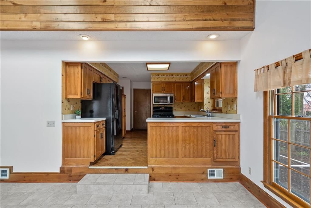 9529 W 116th Terrace — photo 13