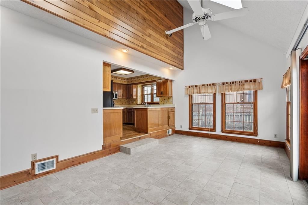 9529 W 116th Terrace — photo 15