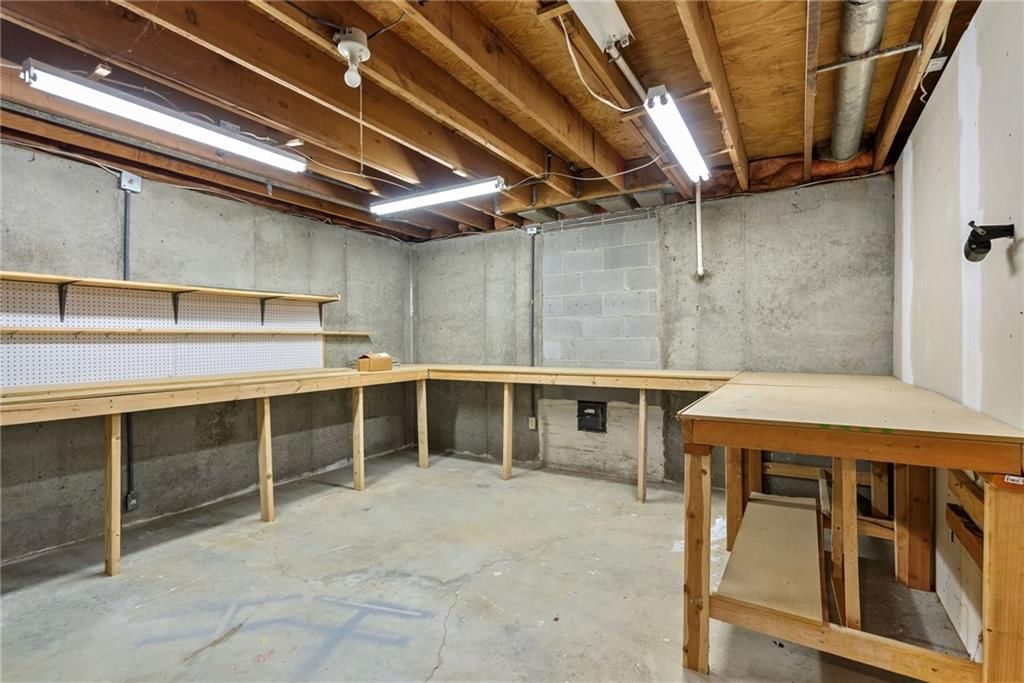 9529 W 116th Terrace — photo 32