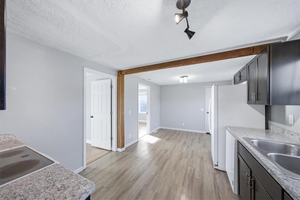 5609 N Walnut Street — photo 10