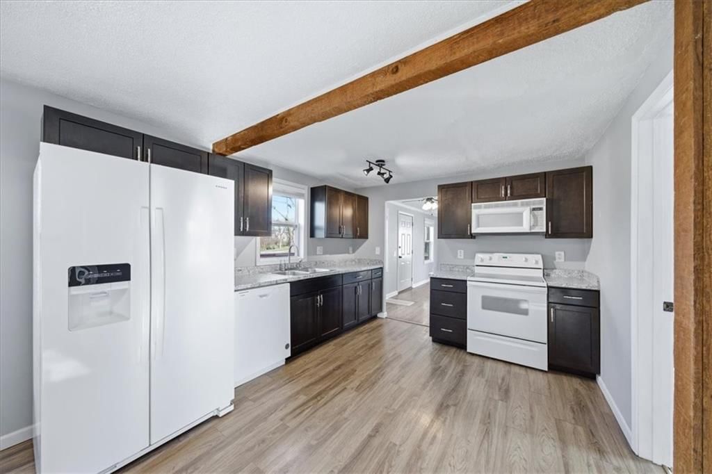 5609 N Walnut Street — photo 13