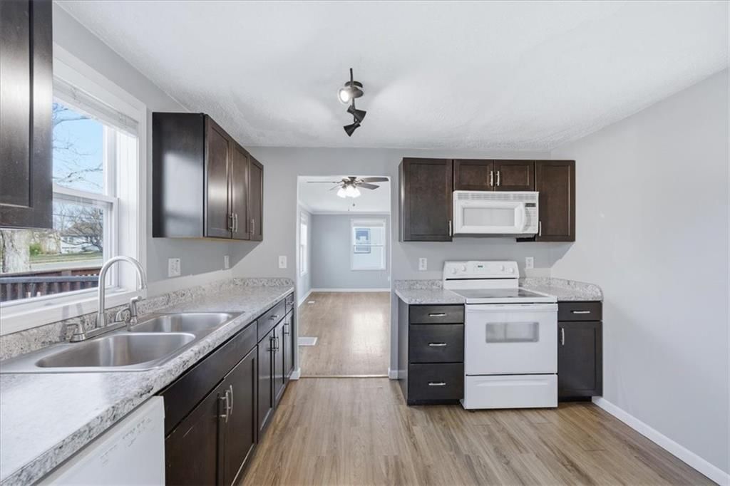 5609 N Walnut Street — photo 14