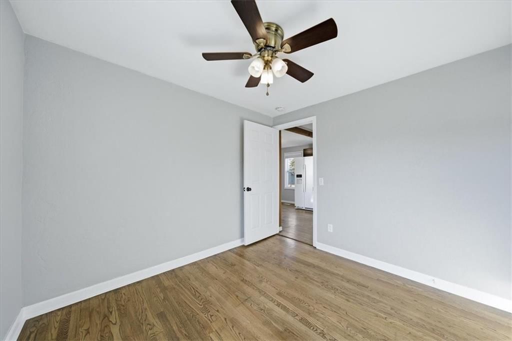 5609 N Walnut Street — photo 22