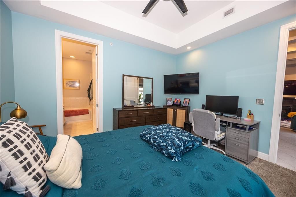 1101 Walnut Street — photo 15