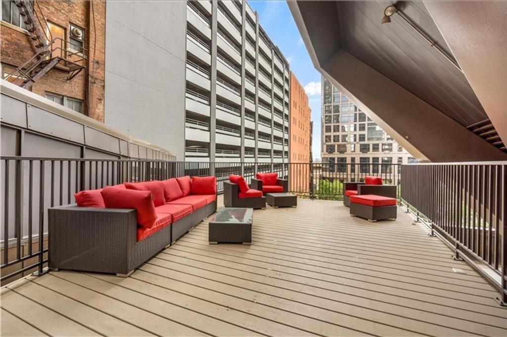 1101 Walnut Street — photo 27