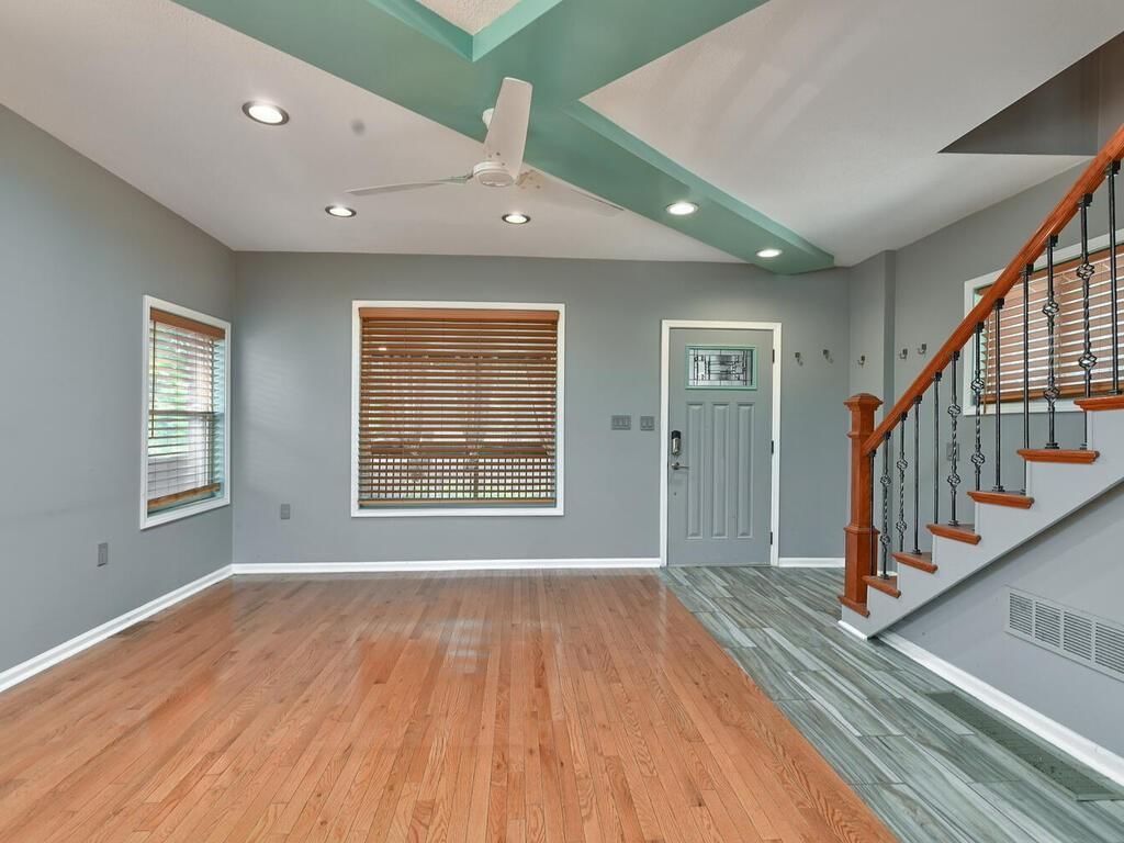 2943 Garfield Avenue — photo 15