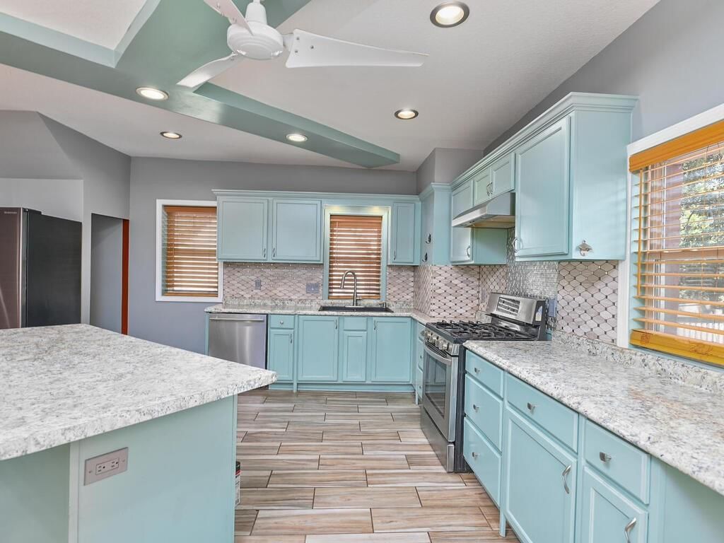 2943 Garfield Avenue — photo 21