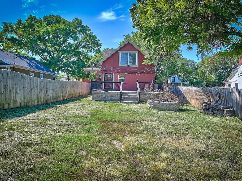 2943 Garfield Avenue — photo 46