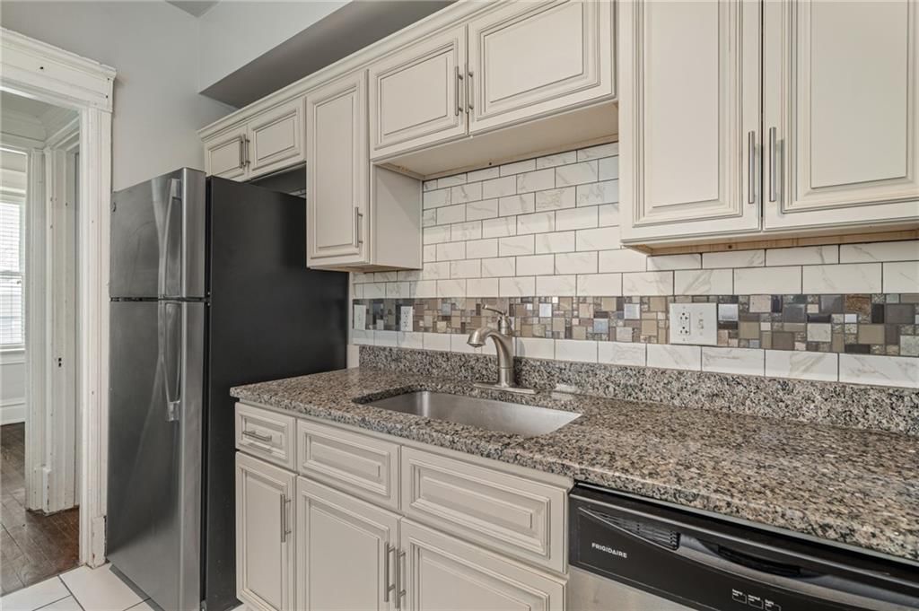1110 E Armour Boulevard — photo 15