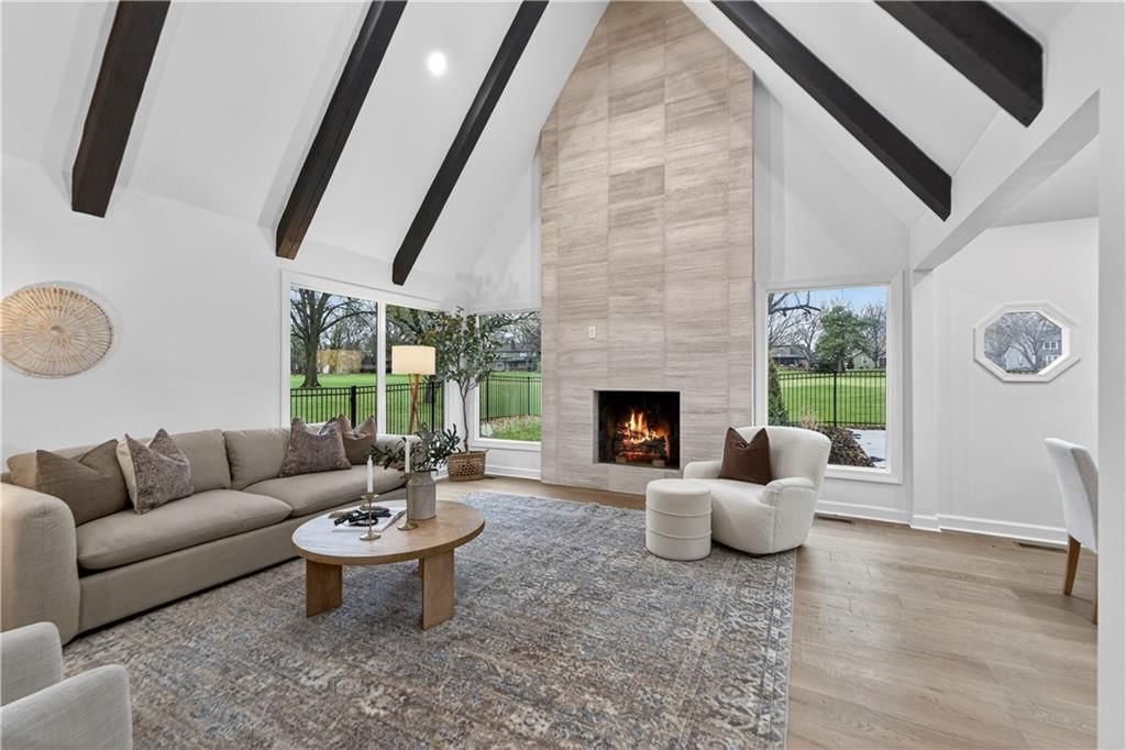 12815 Pembroke Circle — photo 47