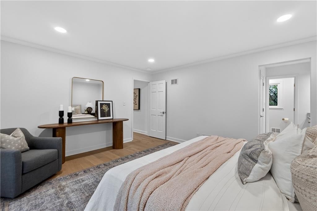 12815 Pembroke Circle — photo 56