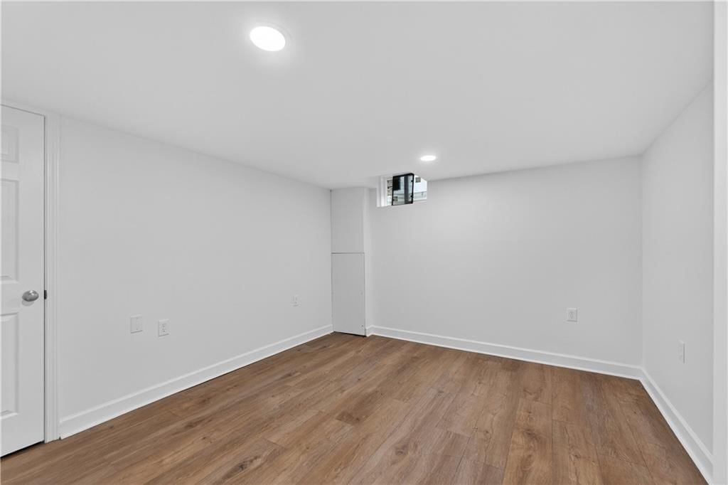 12815 Pembroke Circle — photo 86