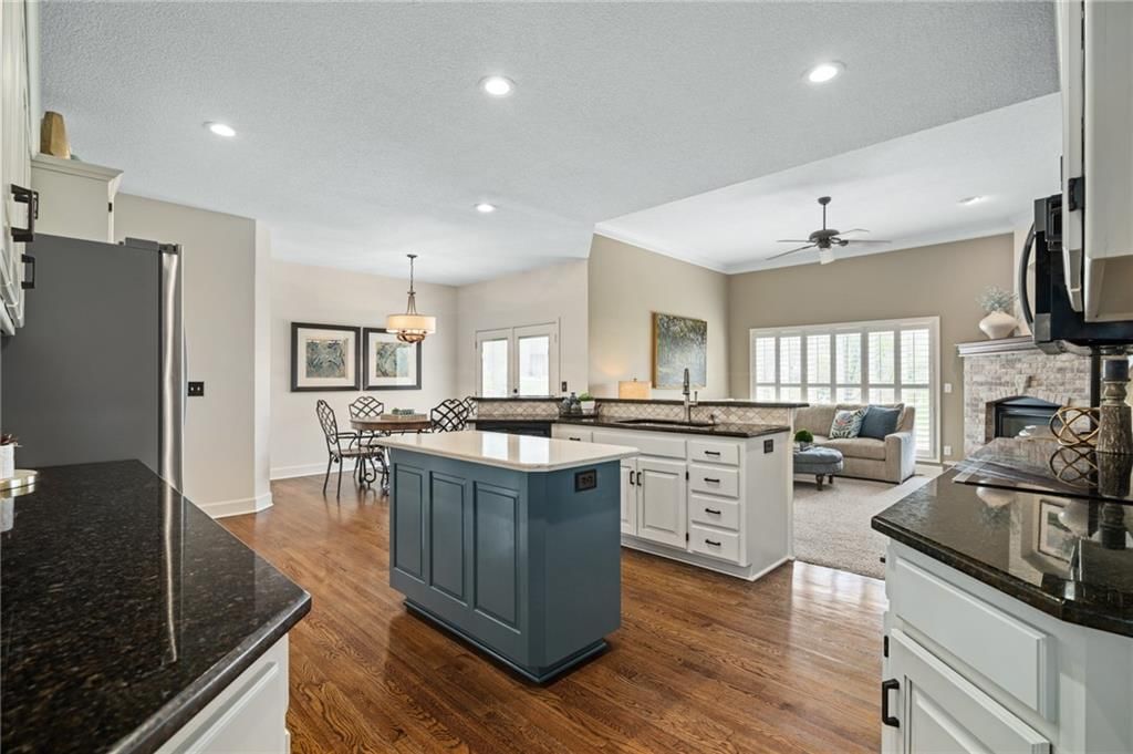 13129 W 128th Street — photo 16
