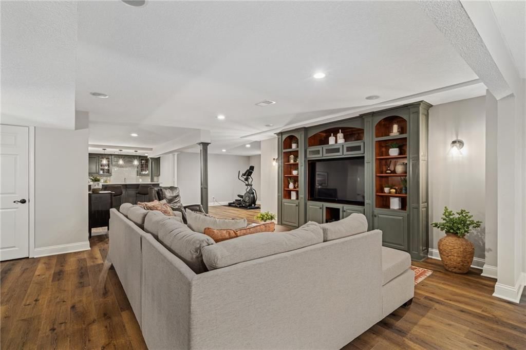 13129 W 128th Street — photo 42