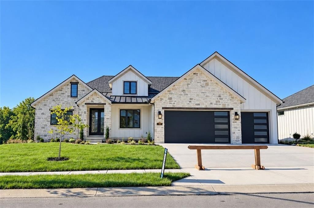 8712 N LEWIS Avenue, Kansas City, MO