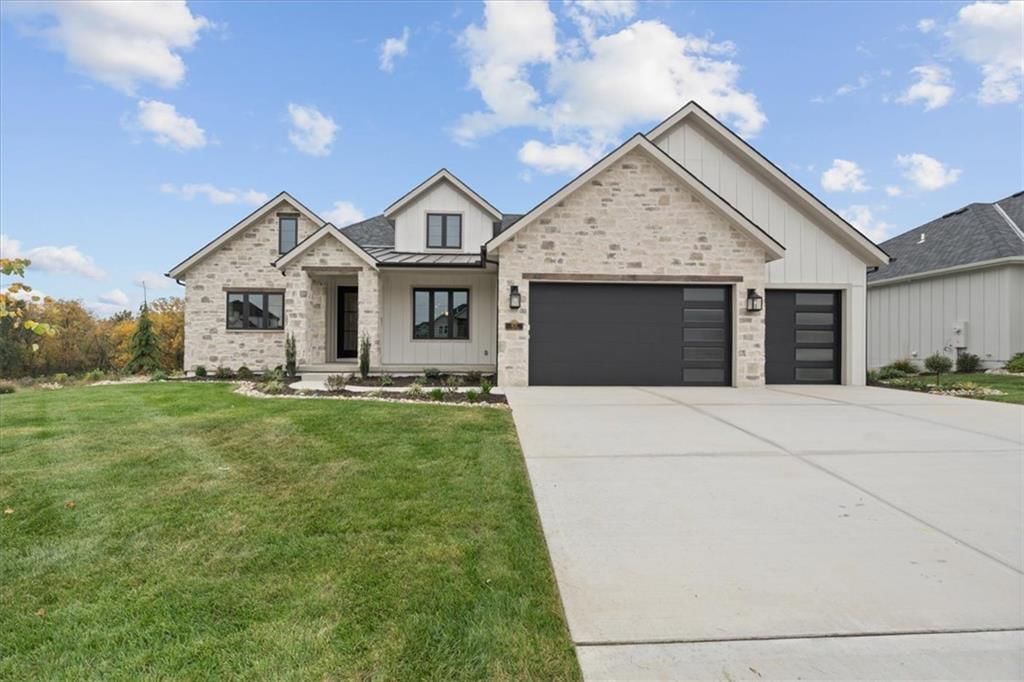 8712 N LEWIS Avenue, Kansas City, MO