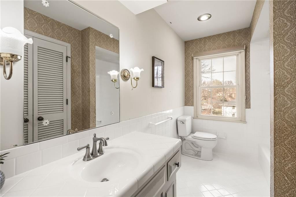 412 NW Briarcliff Road — photo 23